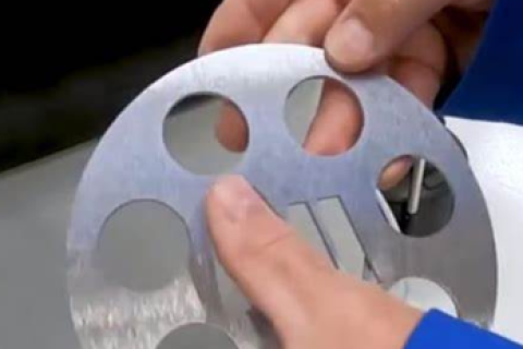 去毛刺机器的常见故障及解决方案，避免生产停滞！