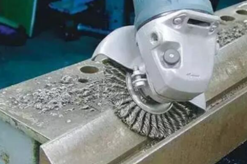 去毛刺机的安全操作规范